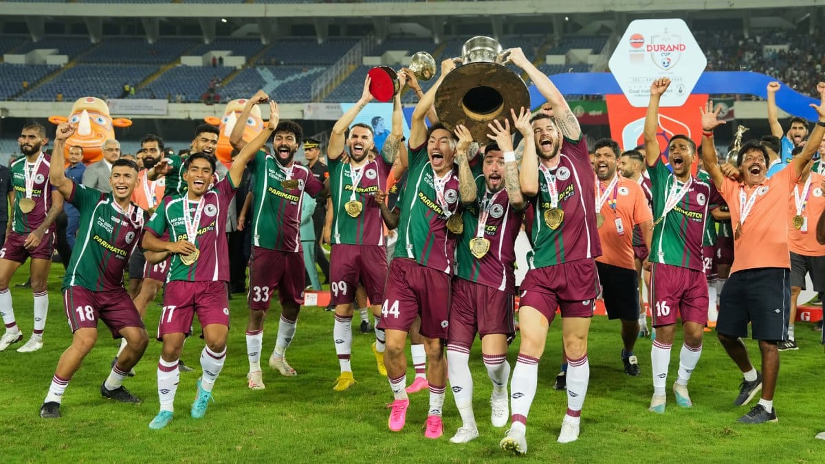 Mohun Bagan leads the chart with 17 titles