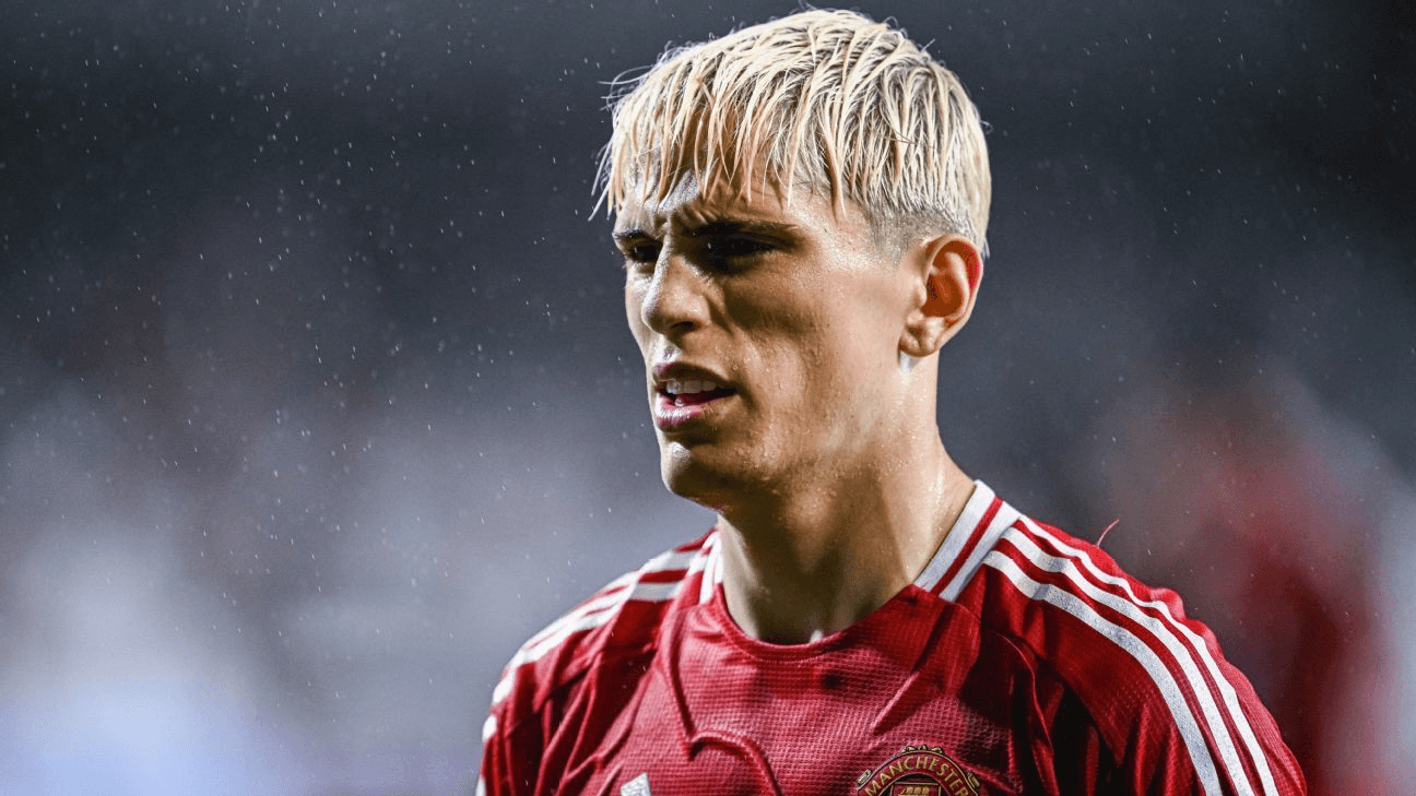 Chelsea Closing in on £50m Move for Alejandro Garnacho