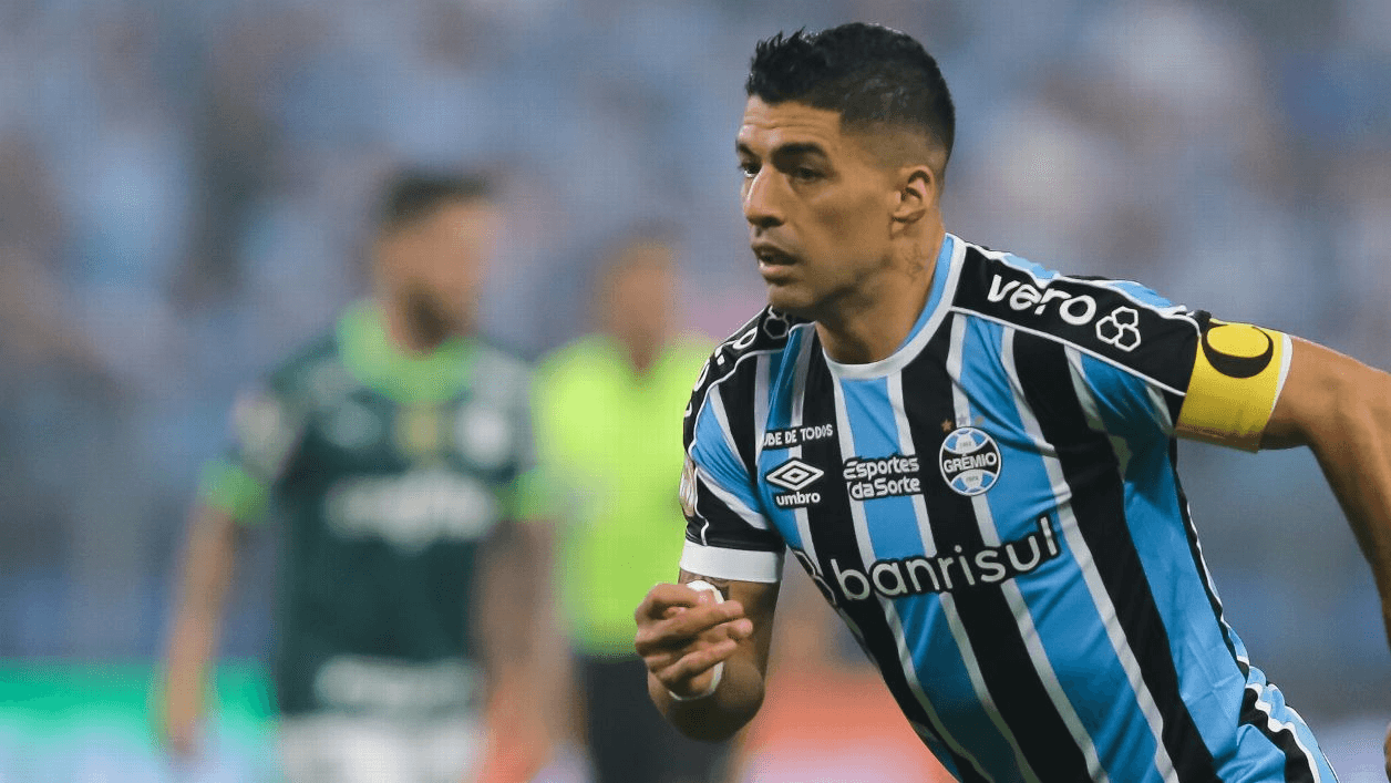 Liverpool's Transfer Hunt: Gremio Talent Eyed, Not Bayern Star